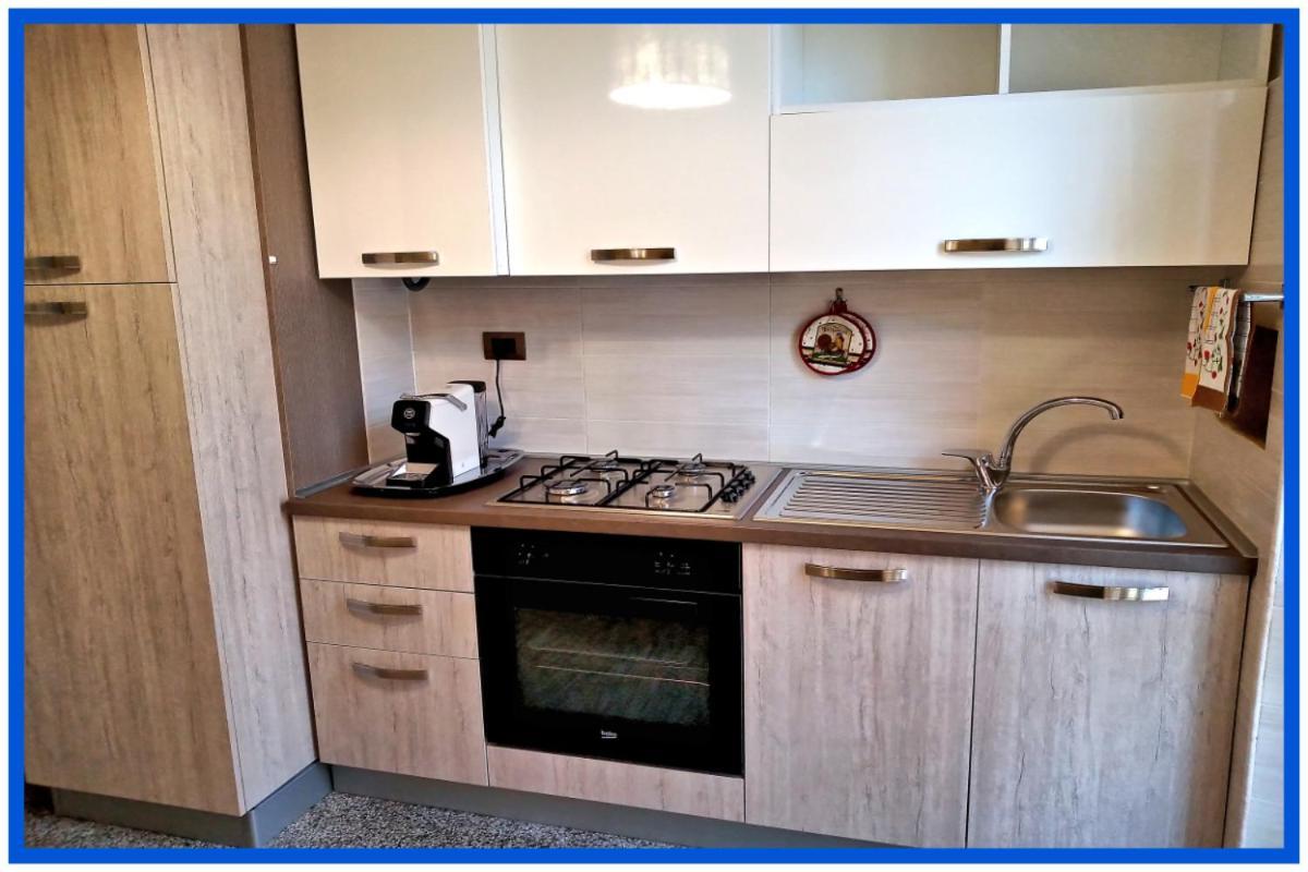 Appartamento La Casa di Anna a due passi dal mare... e non solo Vado Ligure Esterno foto